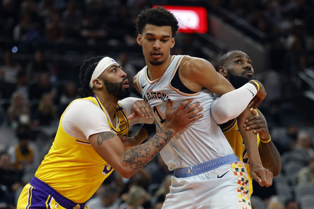 球队在后腰 球队在后腰