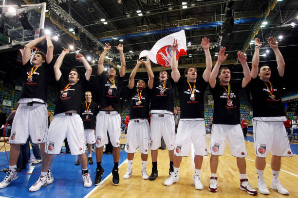 也为爵士提 也为爵士提