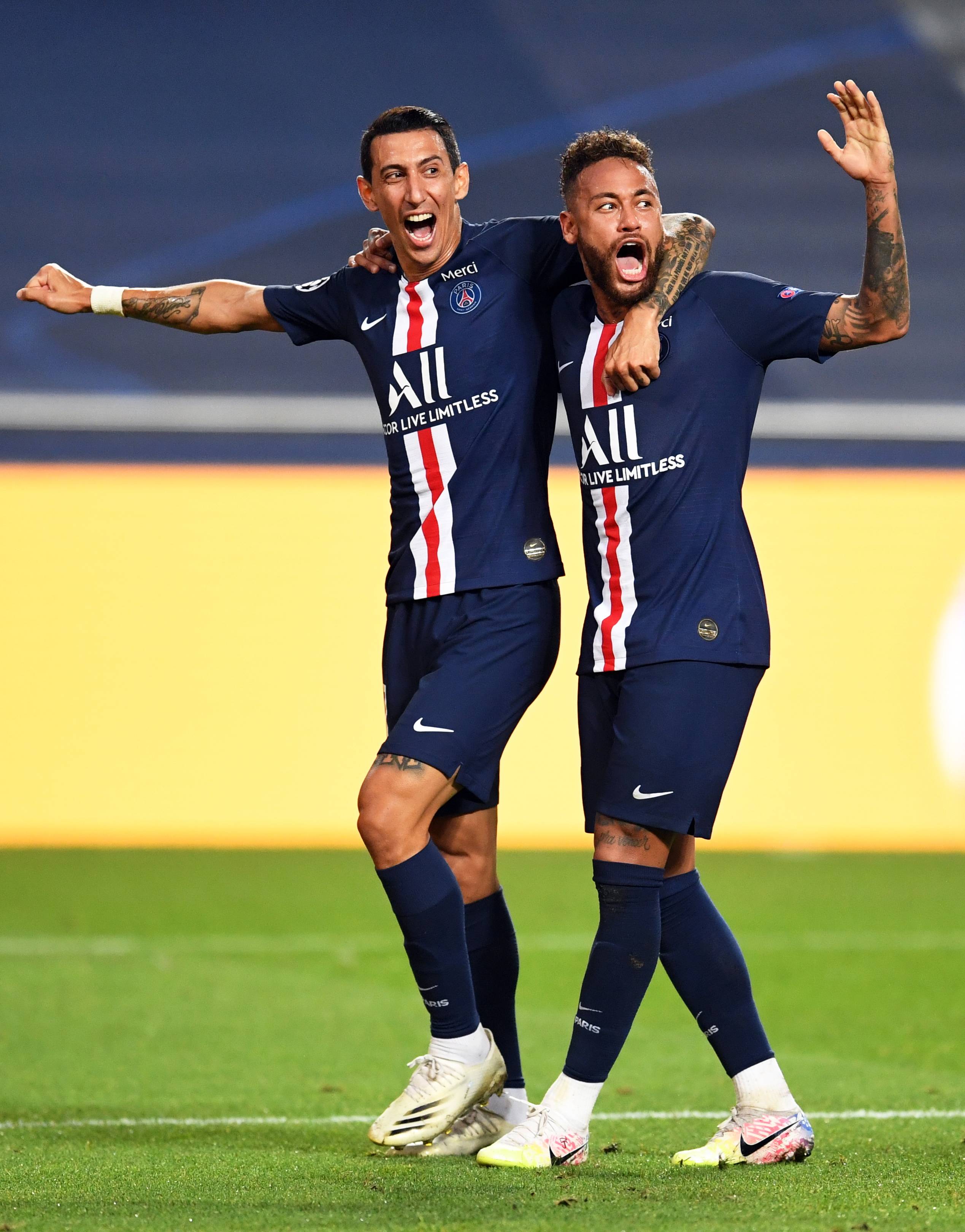 伍整整少了 伍整整少了