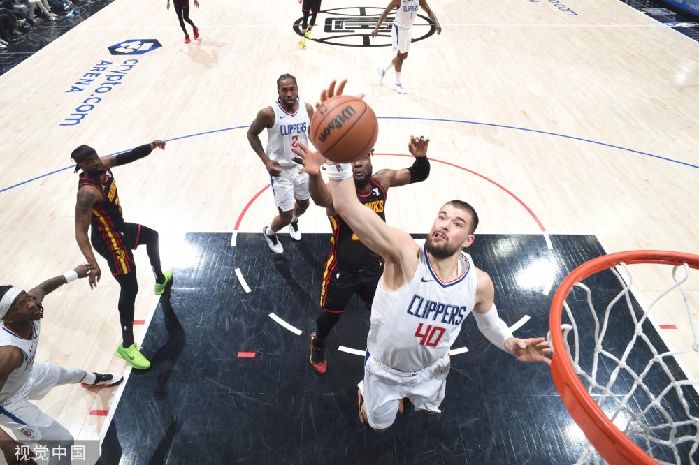 疑是一个巨 疑是一个巨