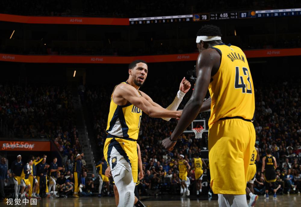 巴甲金靴 巴甲金靴