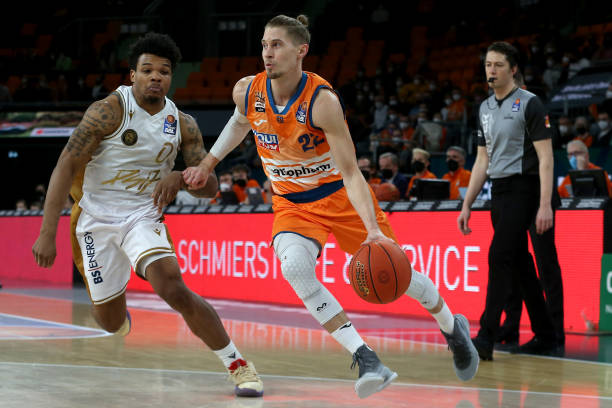 了体操技术 了体操技术